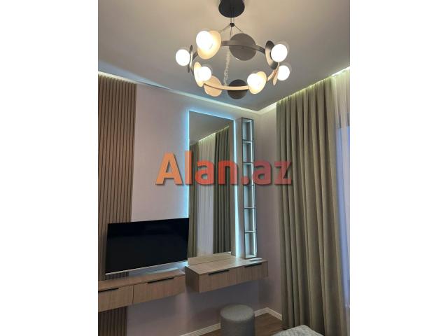 Mərdəkanda villa satılır