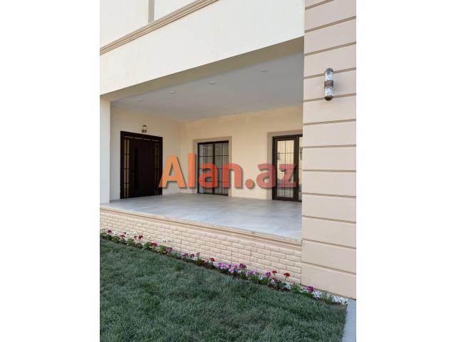 Mərdəkanda villa satılır