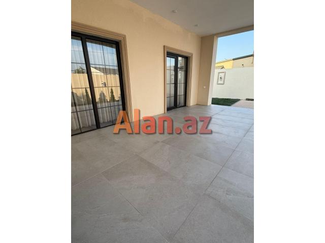 Mərdəkanda villa satılır