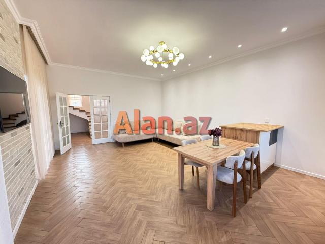 Mərdəkanda villa satılır