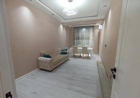 Şərq Bazarına yaxın 2 otaqlı, əla təmirli, əşyalı, kirayə mənzil
