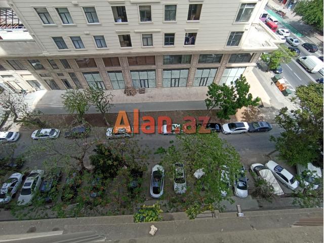 Şərq Bazarına yaxın 2 otaqlı, əla təmirli, əşyalı, kirayə mənzil