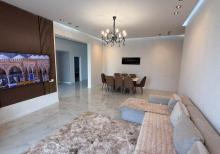Mərdəkanda  villa satılır