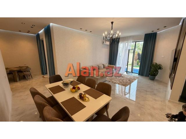 Mərdəkanda villa satılır