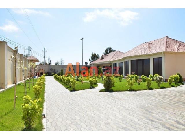 Şüvəlanda villa satılır