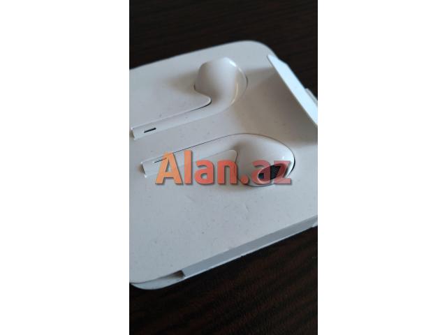 Apple iPhone qutusunda çıxan orijinal qulaqliq