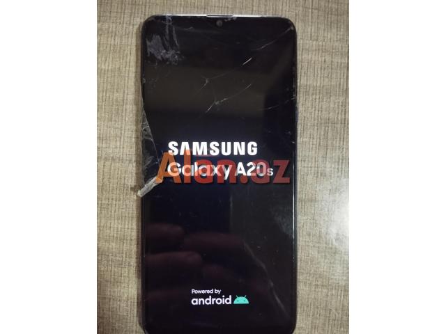 Samsung modell: A20S ehtiyyat hissə orijinaldir