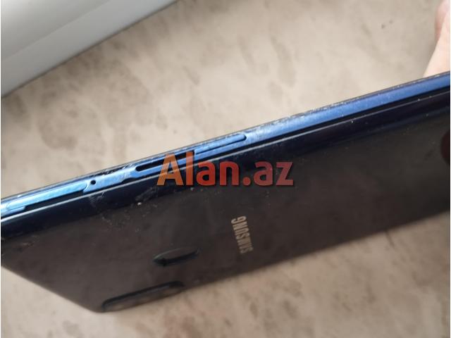 Samsung modell: A20S ehtiyyat hissə orijinaldir