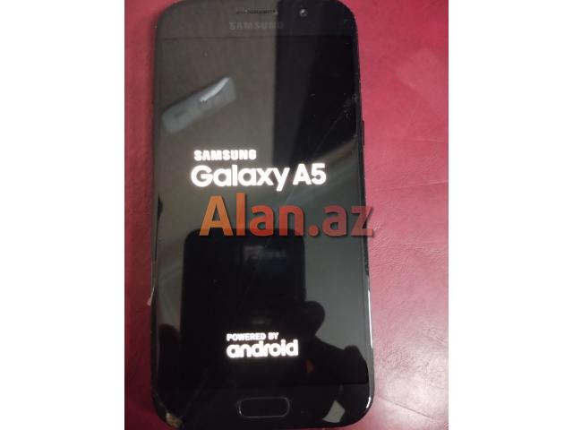 Samsung A5 2017 ekranı ehtiyyat hissə orijinaldir
