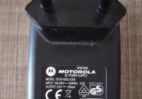 Motorola V3 orijinal adapteri