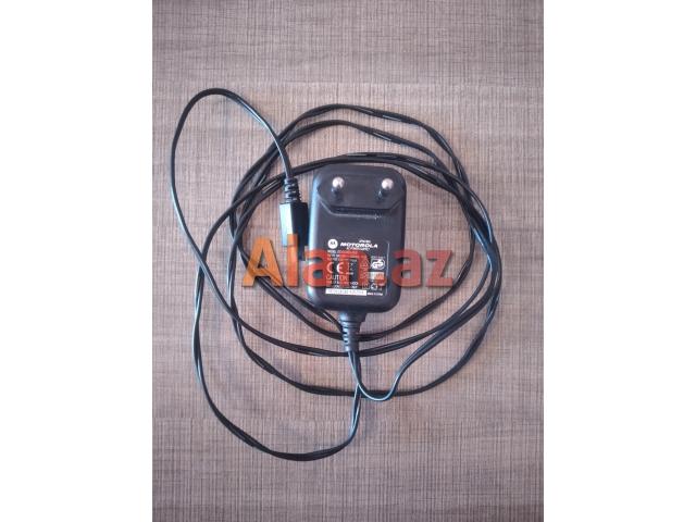 Motorola V3 orijinal adapteri