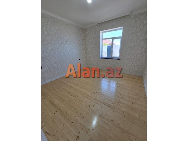 Qalada həyət evi