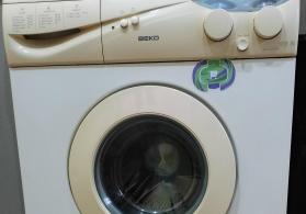 Paltaryuyan maşın Beko.İşləyir