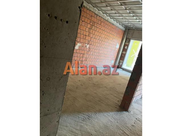Greenville Residencedə podmayak mənzil satılır