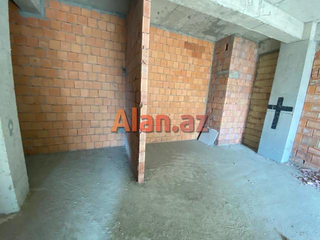 Greenville Residencedə podmayak mənzil satılır