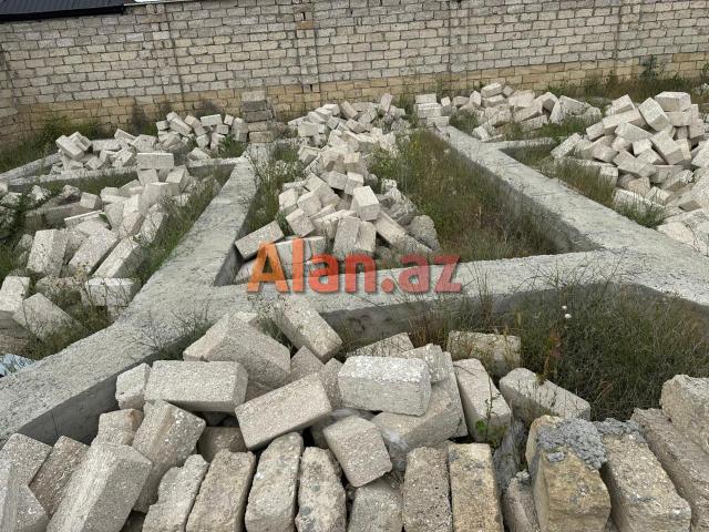 ELİMYANDIDA! BUZOVNADA HAZIR BÜNÖVRƏLİ, MATERİALLI KUPÇALI TORPAQ!