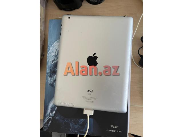 İkinci əl planset İPAD 2012 istehsal ili
