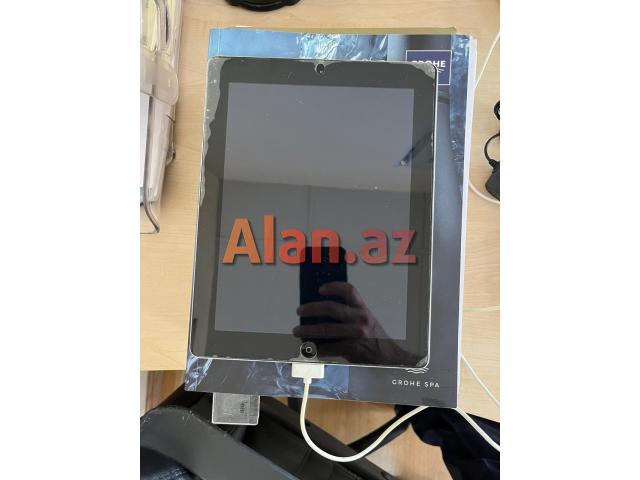 İkinci əl planset İPAD 2012 istehsal ili
