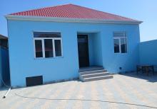 Buzovnada həyət evi satılır