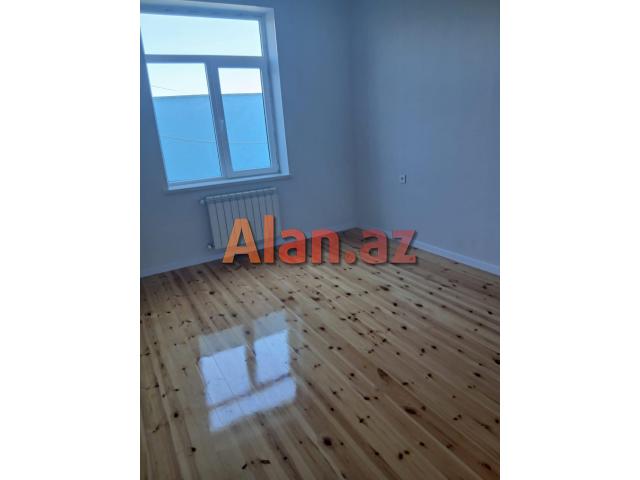 Buzovnada həyət evi satılır