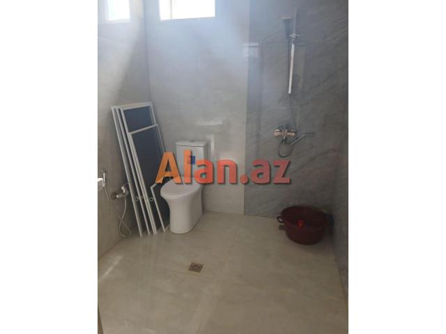 Buzovnada həyət evi satılır