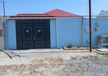 Buzovnada həyət evi satılır