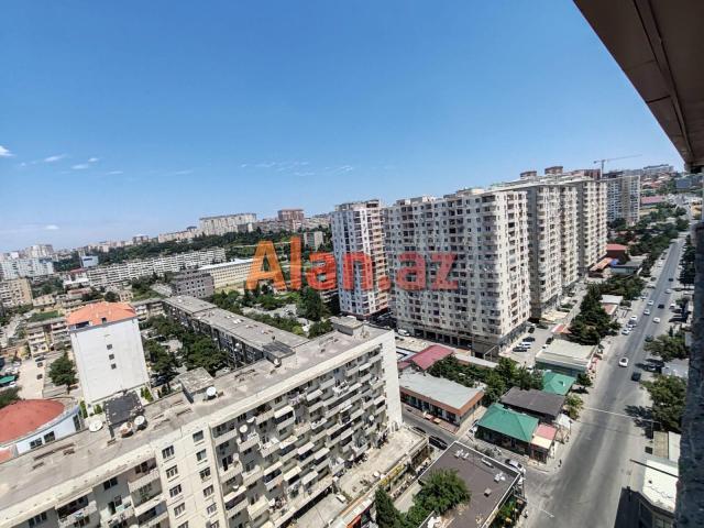 Həzi Aslanov Metrosunun düz yanında 2 otaqlı mənzil satılır
