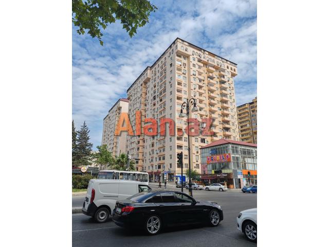 Həzi Aslanov Metrosunun düz yanında 2 otaqlı mənzil satılır