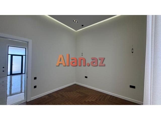 Buzovnada bağ evi satılır