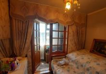 yeni yasamalda 2 otaqlı  köhnə binada otaqlı mənzil