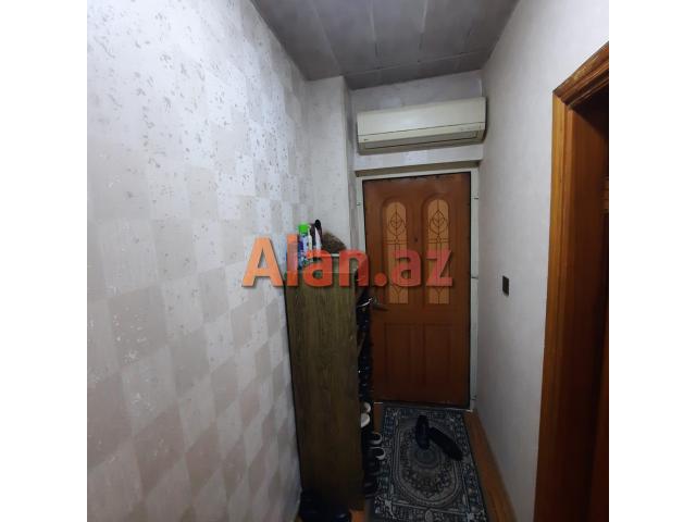 yeni yasamalda 2 otaqlı köhnə binada otaqlı mənzil