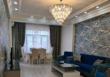 7ci mikrarayonda 2 otaqli menzil kiraye verilir
