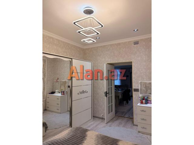 Buzovnada həyət evi satılır