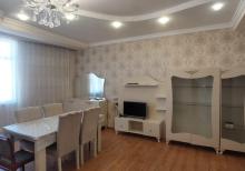 85m2  2 otaqlı təmirli mənzil kirayə verilir