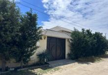 Albalılıqda həyət evi satılır