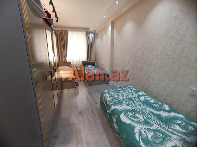 Əhmədlidə qanuni 3 otaqlı, super təmirli, əşyalı mənzil