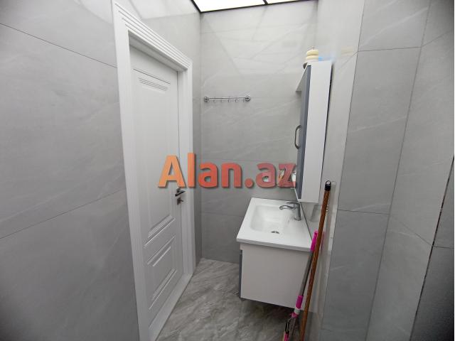 Əhmədlidə qanuni 3 otaqlı, super təmirli, əşyalı mənzil