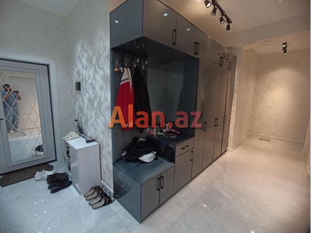 Əhmədlidə qanuni 3 otaqlı, super təmirli, əşyalı mənzil