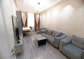 Əhmədlidə qanuni 3 otaqlı, Əla təmirli, Əşyalı mənzil
