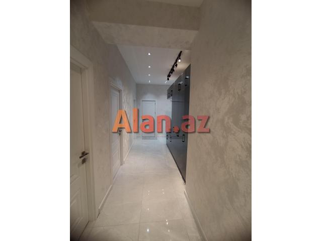 Əhmədlidə qanuni 3 otaqlı, Əla təmirli, Əşyalı mənzil