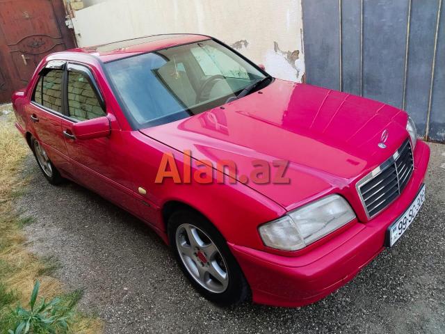 Mercedes-Benz W202