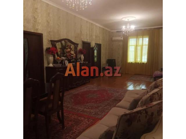10 otaqlı böyük ev