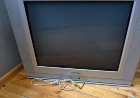 Köhnə Samsung televizoru pulsuz verilir (özünütəmir, Nərimanov rayonu)