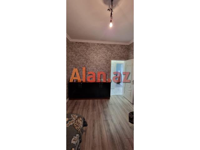 Buzovnada həyət evi satılır