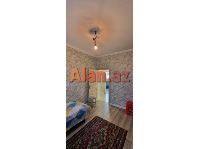 Buzovnada həyət evi satılır