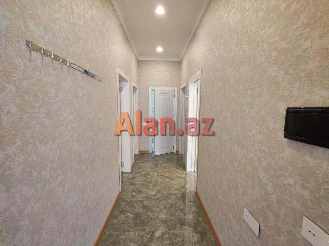 Maştağada həyət evi satılır