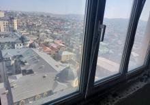 Yeni  tikili