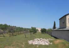 saray qesebesinde Villa Badam terefde 16,5 sot torpaq satilir