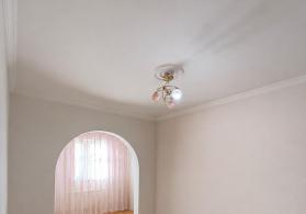 3 otaqlı köhnə tikili 90 m², Yeni Yasamal q.