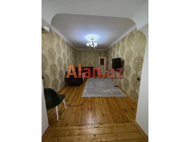 Həzi Aslanov metrostansiyasına 10 dəqiqəlik piyada məsafədə 3 otaqlı mənzil